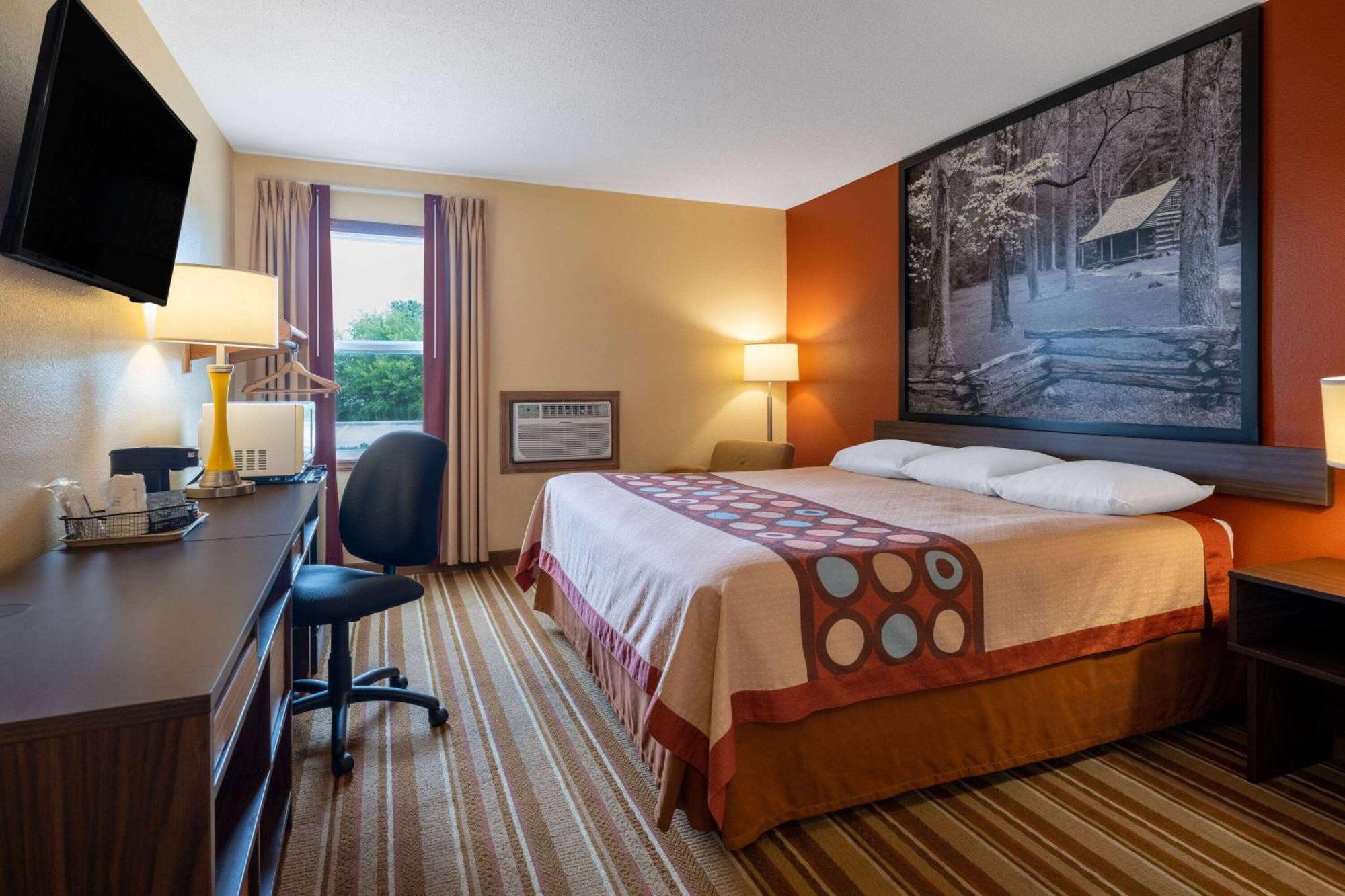 Super 8 By Wyndham Mattoon Hotel Ngoại thất bức ảnh